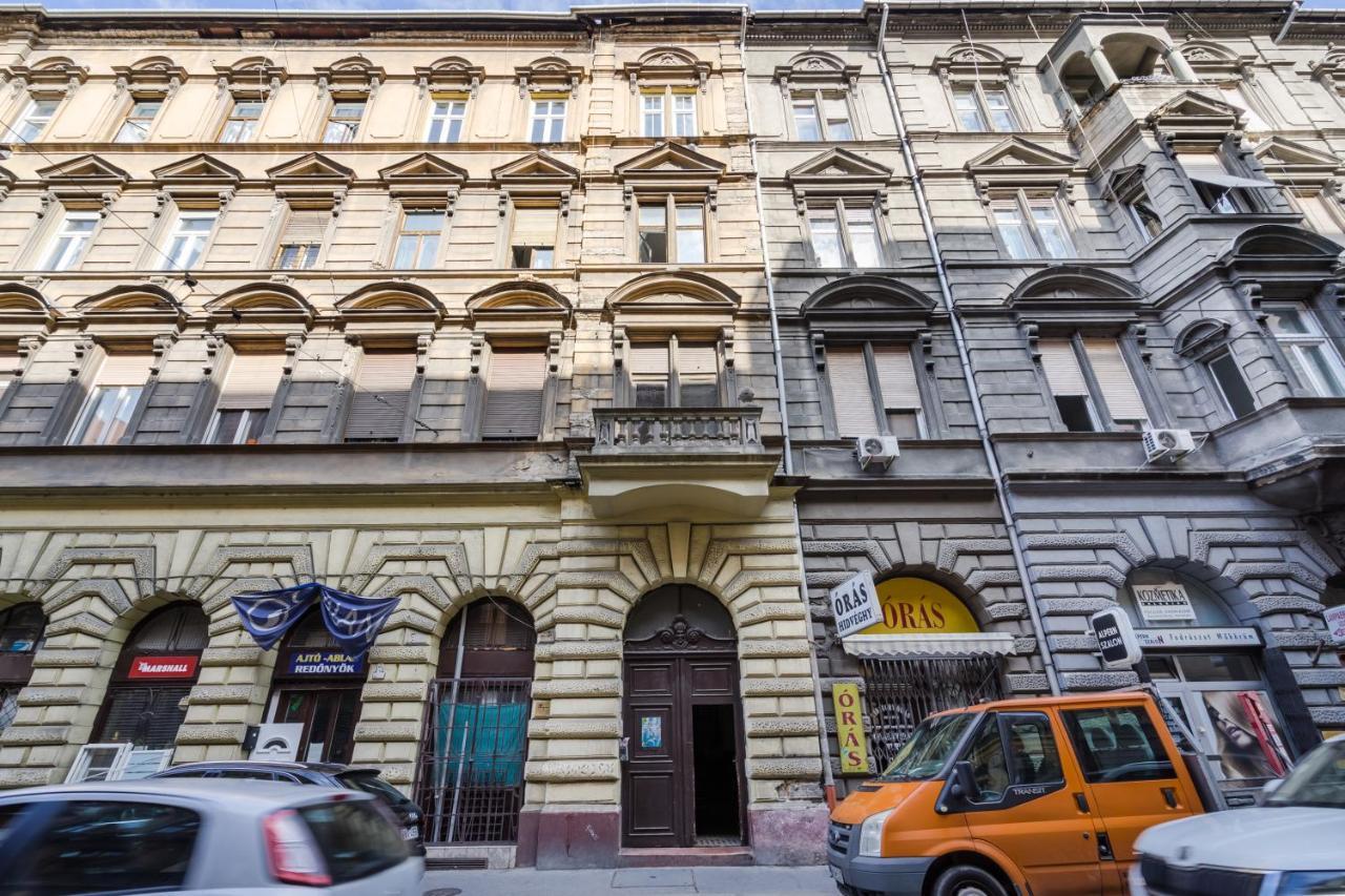 Dolly'S Duplex Home Будапеща Екстериор снимка