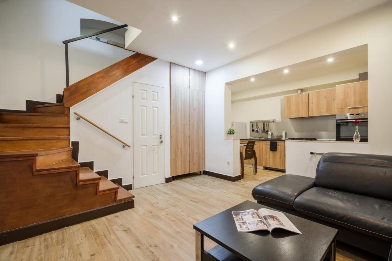 Dolly'S Duplex Home Будапеща Екстериор снимка